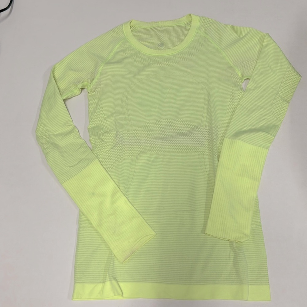 Lululemon Swiftly long sleeve *neon yellow